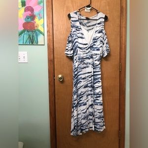 Torrid size 2 wrap style dress never worn